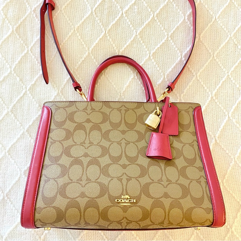 Zoe Carryall In Signature Canvas
